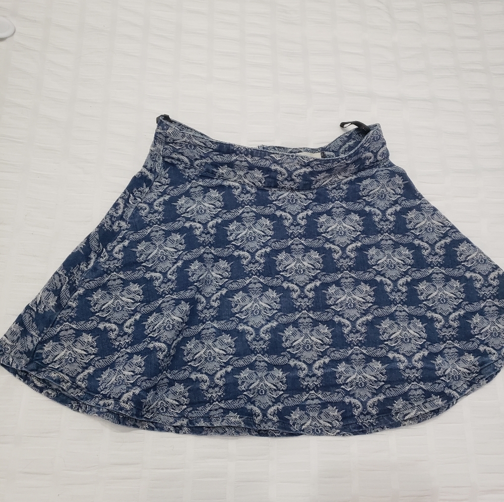 Fifty Street Skirt